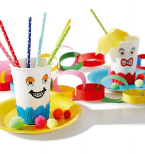 BT Bunterpartytisch 850×900 Archiv